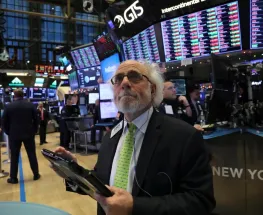 Bajó el riesgo país y las bolsas festejaron la tregua entre Estados Unidos e Irán