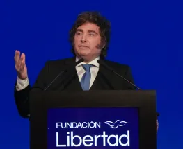 Milei salió a cruzar a la izquierda y defendió a fondo su plan económico