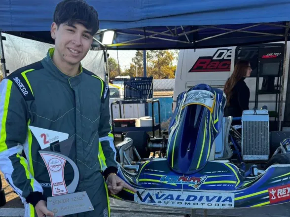 Mateo Reinoso pegó el salto en Mendoza y se metió entre los mejores de la Senior 125cc