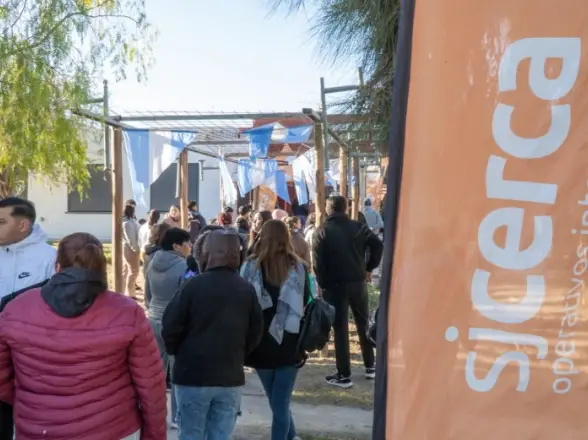 Zonda recibe un operativo completo con salud, trámites y asesoramiento