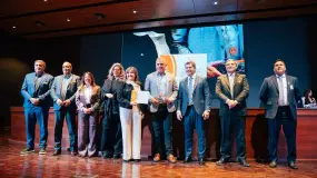 Los Azules recibió el Sello "Compromiso por la Alfabetización"