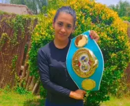 Leonela Yúdica reaparece en el ring con una historia marcada por la pérdida y la esperanza