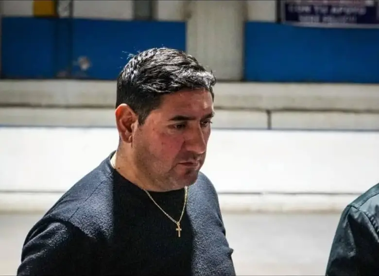 Mauricio Acosta apuntó contra Enrique Tello y lo acusó de usar plata del club para prestar