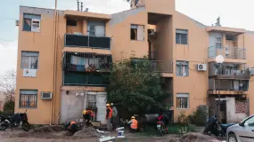 Rawson sigue la obra de cloacas en el Barrio SUTIAGYF con fondos propios