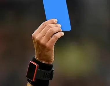 La tajante afirmación del presidente de la FIFA frente al debate por la tarjeta azul en el fútbol