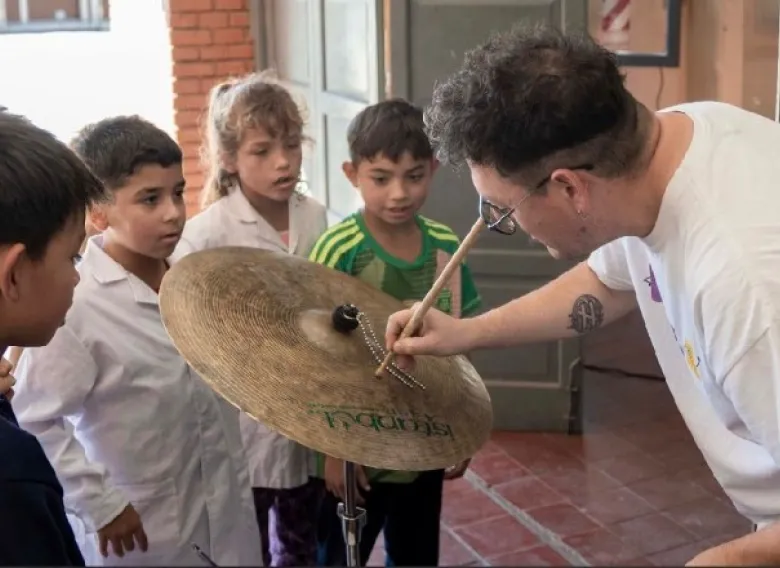 Un recital en el Conte Grand para bancar la recuperación de Matías Inostroza