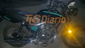 A punta de pistola le sacaron la moto y la Policía la encontró enseguida en otra zona