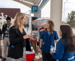 La ministra Palma capacitó y acompañó a orientadores voluntarios de Boleto Gratuito