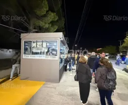 Rivadavia estrenó una parada inteligente con Wi‑Fi, USB y carga para celulares