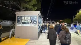 Rivadavia estrenó una parada inteligente con Wi‑Fi, USB y carga para celulares