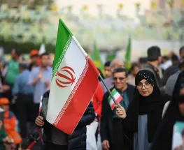 Irán le marca la cancha a Estados Unidos y habla de diálogo o choque