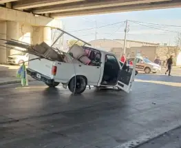 Fuerte impacto bajo el puente de Ruta 40 dejó dos heridos y un caos de tránsito
