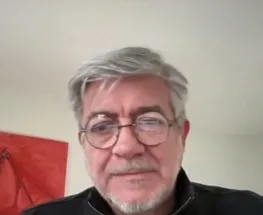 ¡Se Pudre Todo! Economista avisa que el dólar puede pegar un salto ¡de hasta $1400! antes de las elecciones.