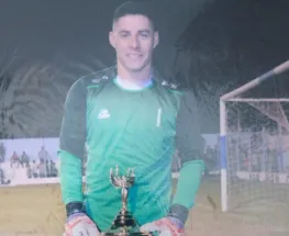 Se bajó del arco el "Loco" Ávila… y dejó un pedazo de historia