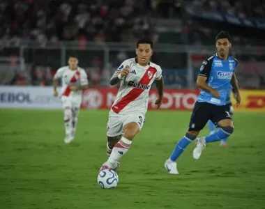 River bancó la parada en Santa Cruz y se llevó un empate con sabor a alivio