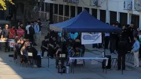 Padres de los preuniversitarios de la UNSJ salieron al cruce por actividades gremiales en clase: denuncian adoctrinamiento