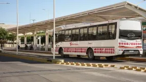 Pulseada por el paro de colectivos: buscan frenarlo a último momento
