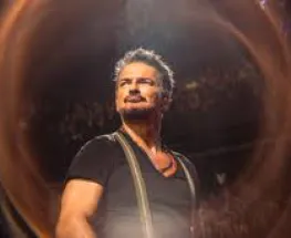 Arjona mete tres funciones más y rompe otro récord en Buenos Aires