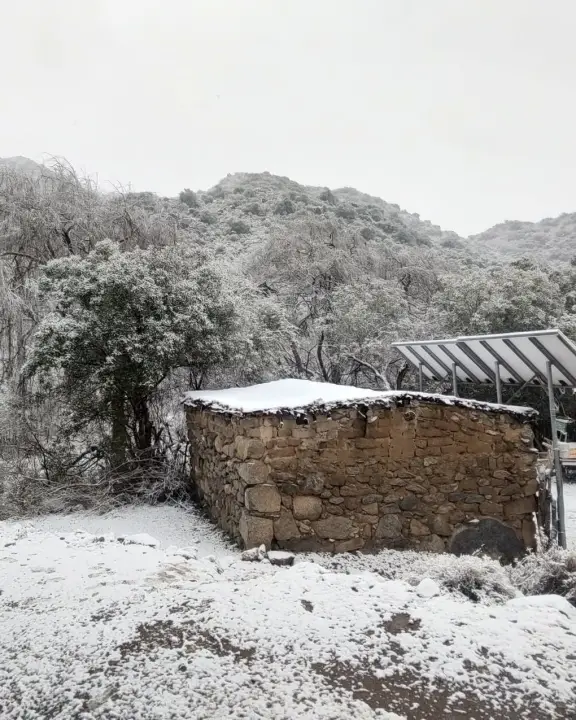 Valle Fértil se vistió de blanco y dejó imágenes espectaculares en medio del invierno - Imagen