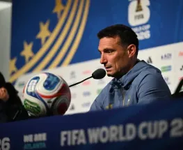 Scaloni pasó a Bilardo y quedó solo arriba en el ranking mundialista