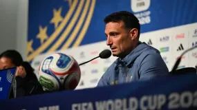 Scaloni pasó a Bilardo y quedó solo arriba en el ranking mundialista