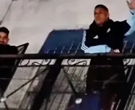 Medina volvió a Villa Caraza, se emocionó y salió a cortar los rumores tras la final del Mundo