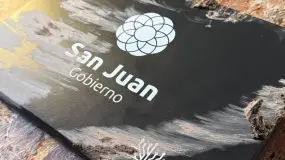 Robó una netbook del Gobierno en Rawson y lo frenaron a las pocas cuadras