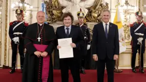 Milei recibió al nuevo nuncio y volvió a tomar fuerza la visita de León XIV a la Argentina