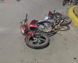 Un motociclista sufrió una fractura expuesta tras chocar con un auto en Caucete
