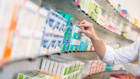 Las farmacias la están pasando mal: bajan las ventas y aumentan los genéricos