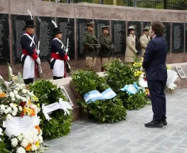 Milei endureció el mensaje por Malvinas y apuntó contra la explotación petrolera