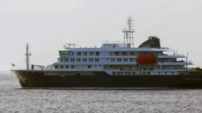 Tensión en Canarias por la llegada de un crucero con casos de hantavirus