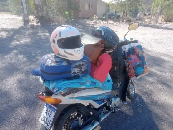 Le vaciaron la ilusión al ex arquero sanjuanino que había cruzado a Chile en una moto 110