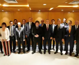 Milei reunió a gigantes empresariales en Madrid para tentar inversiones