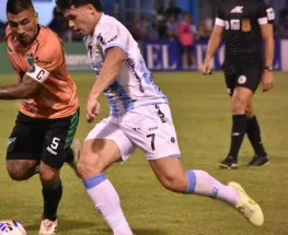 San Martín construye una pared para defenderse