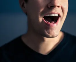 Controles gratuitos de voz en el Hospital Rawson por una campaña de prevención