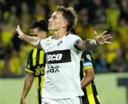 Platense pegó en Uruguay y armó la sorpresa con Borgogno como figura