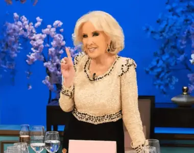 Mirtha volvió a meter presión por el premio que ganó Wanda Nara