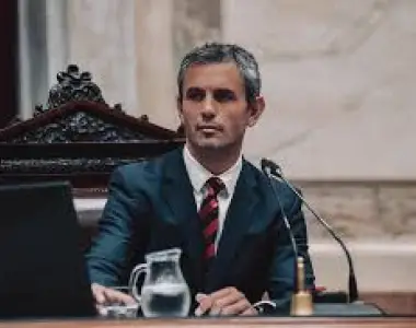 Menem descartó al Congreso para despedir al Indio Solari por falta de condiciones