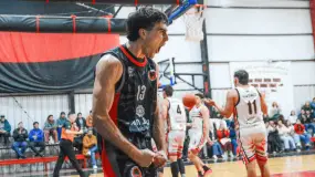 Urquiza pegó primero y se llevó un partidazo ante Sparta