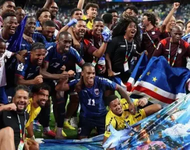 Una denuncia sacude a Cabo Verde antes del cruce con Argentina