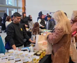 La Semana de la Miel Sanjuanina baja el telón con una jornada técnica en la Facultad de Ingeniería