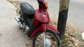 Quiso llevarse una moto y los vecinos lo frenaron a tiempo
