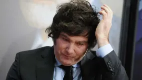 La imagen de Javier Milei cayó por tercer mes consecutivo