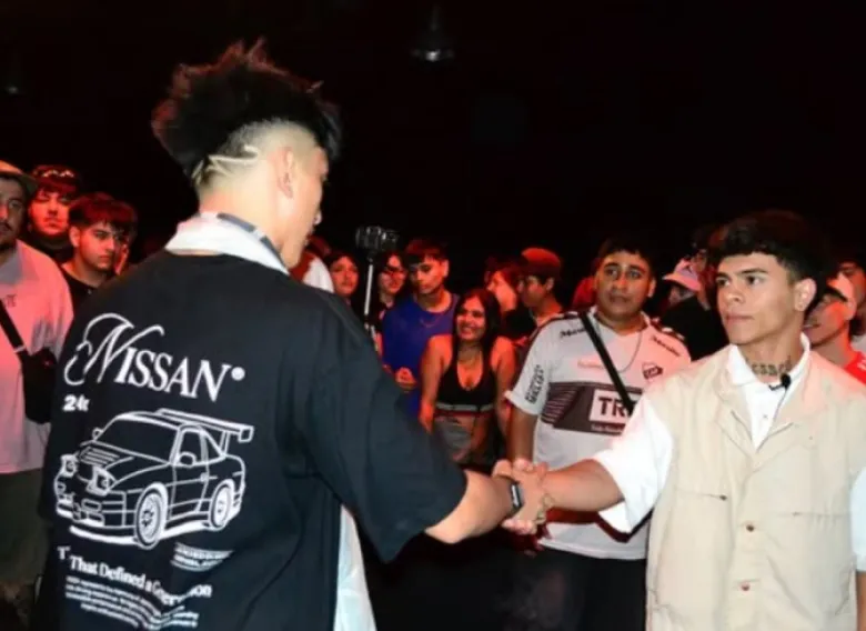 El Conte Grand vuelve a vibrar con la batalla de rimas Pluma Ninja