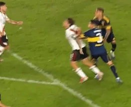 River explotó por un penal no cobrado en la última bola del clásico