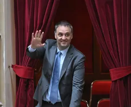 Diputados ajusta la jugada para recibir a Adorni y el recinto promete tensión