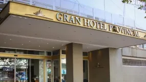 Se pinchó la concesión del Gran Hotel Provincial por errores en los sobres