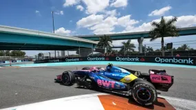 Colapinto metió un gran sábado en Miami y se acomoda para la Sprint