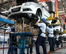 La industria automotriz volvió a aflojar y abril dejó un panorama bien complicado